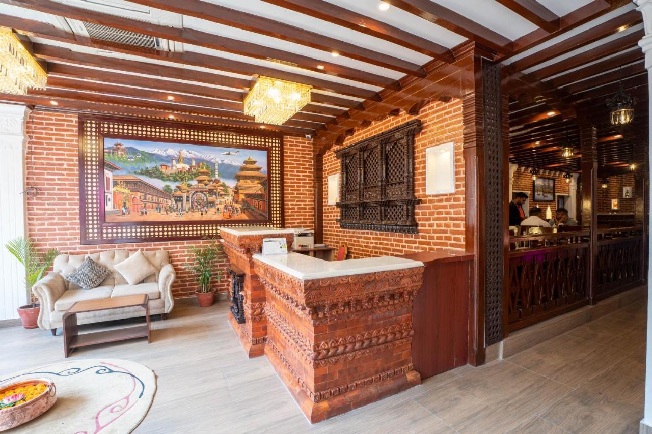 Airport Himalaya Boutique Hotel Катманду Екстериор снимка