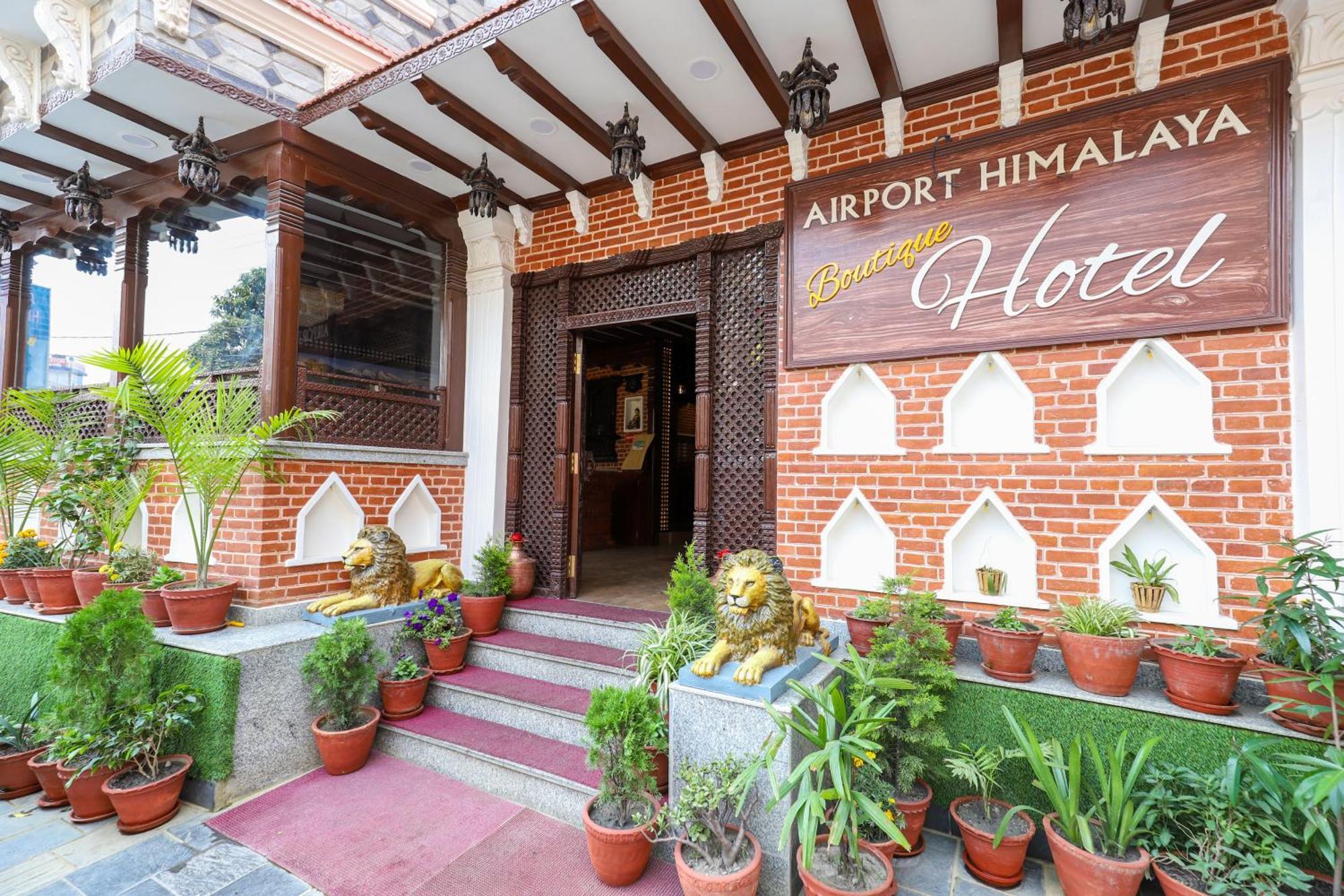 Airport Himalaya Boutique Hotel Катманду Екстериор снимка
